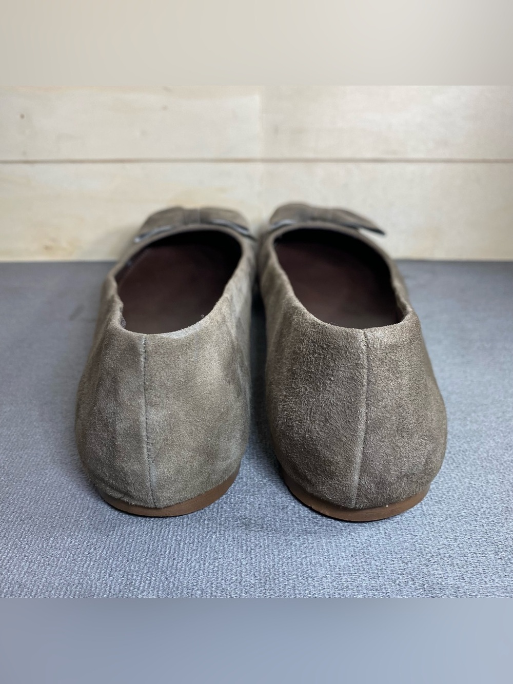 J Crew Ballet Flats Suede Leather Women's Size 8 Shoes Bow Slip-Ons - Picture 6 of 13